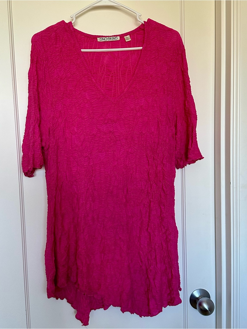 SNO SKINS Hot Pink V-Neck Tunic